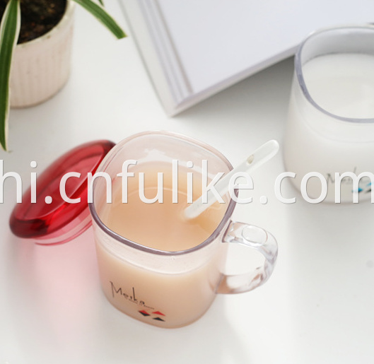 Plastic Mug With Handle